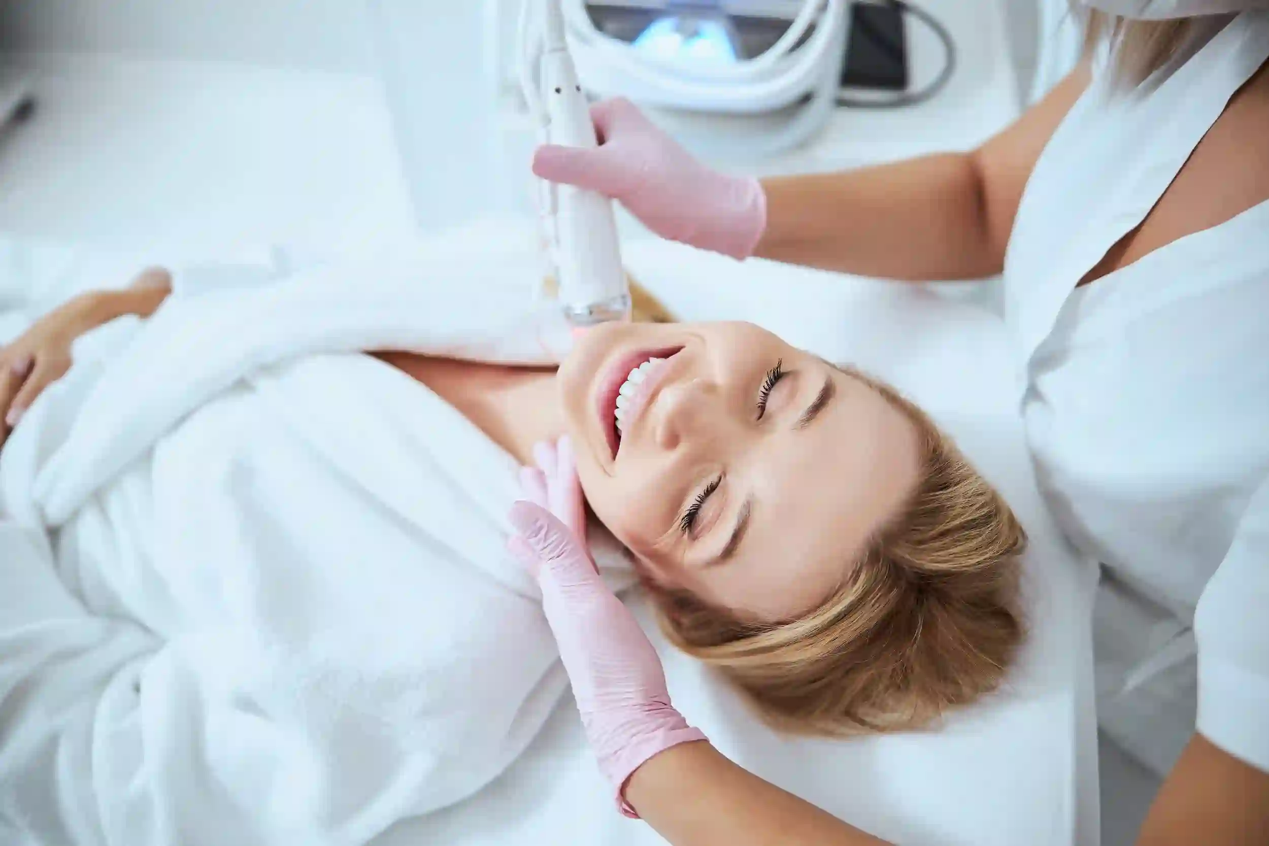 Discover the Amazing Benefits of Professional Skin Care at Our Muncie Med Spa